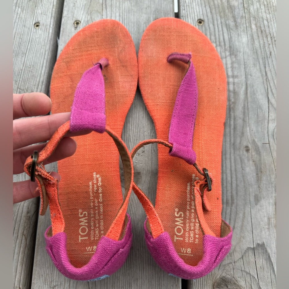 TOMS Sandals, W8